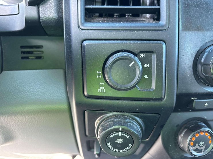 2016-ford-f150-image-16