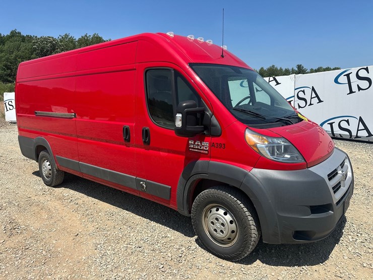 2015-dodge-ram-van-image-24