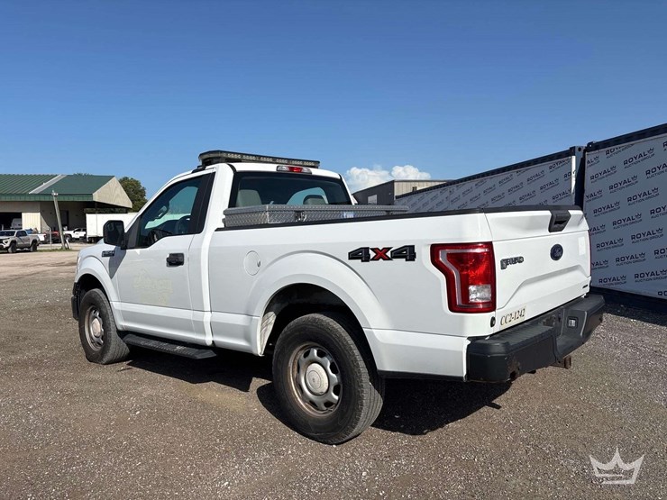 2016-ford-f150-image-3