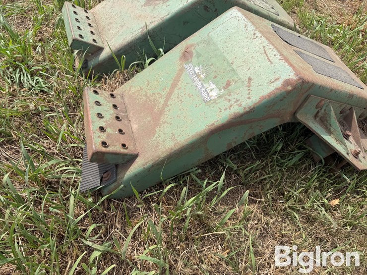 2wd-tractor-fenders-image-9
