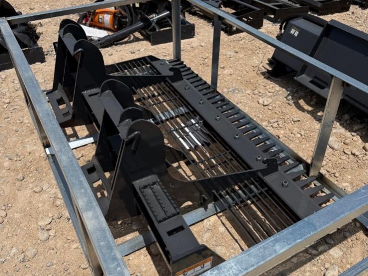 2026-wolverine-ll-12-78w-skid-steer-land-leveler-image-2