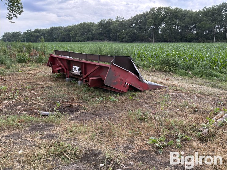 1992-case-ih-1064-image-5