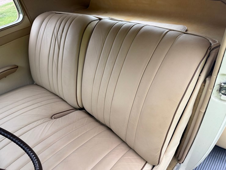 #1372-•-1937-packard-115-c-coupe-image-19
