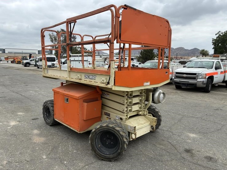 2002-jlg-260mrt-image-4