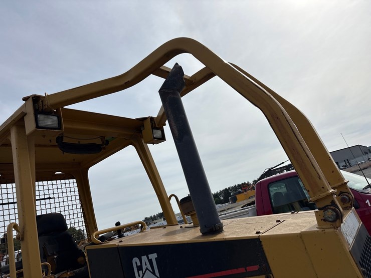 caterpillar-d3c-xl-image-18