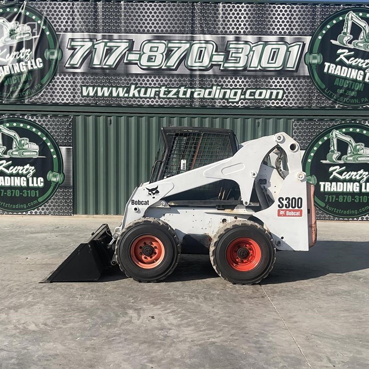 2005 BOBCAT S300