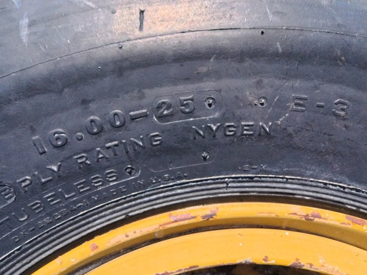#2050-•-general-tire-(16.00-25/-e-3)-image-3