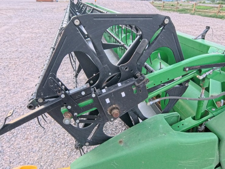 john-deere-635f-image-16