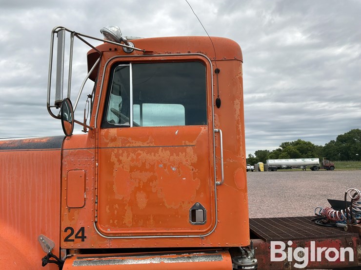 1973-kenworth-w900-image-19