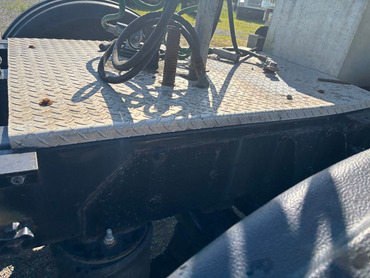 1988-peterbilt-377-image-71