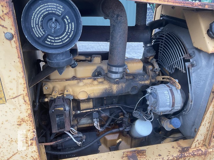 1996-deere-482c-image-13