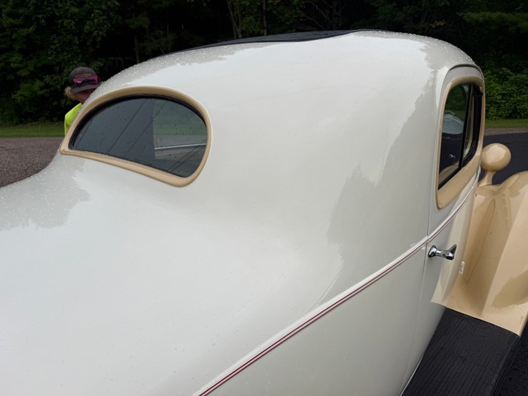 #1372-•-1937-packard-115-c-coupe-image-35