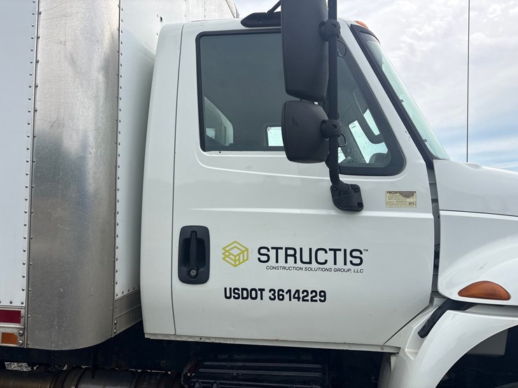 2015-international-durastar-4300-image-15