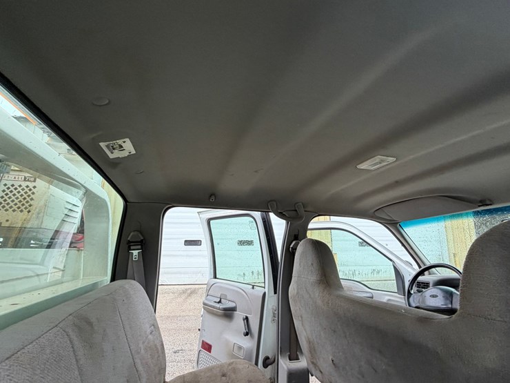 2001-ford-f450-image-58