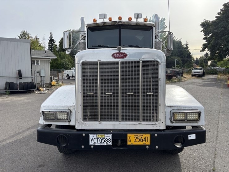 1989-peterbilt-377-image-8