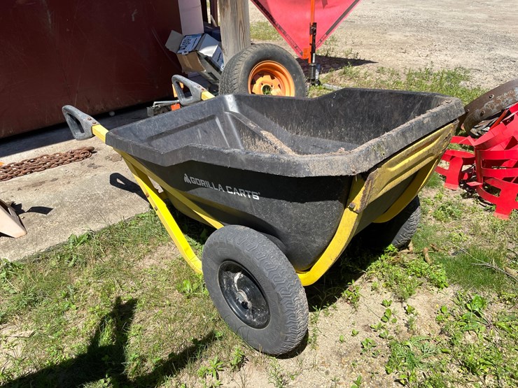 #7155-•-gorilla-cart-poly-tub-2-wheel-cart-image-3