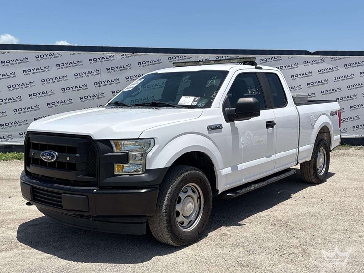 2017-ford-f150-image-1