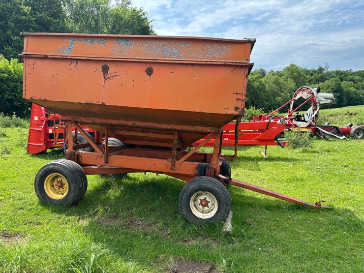 #2226-•-bradford-gravity-box-wagon-image-5