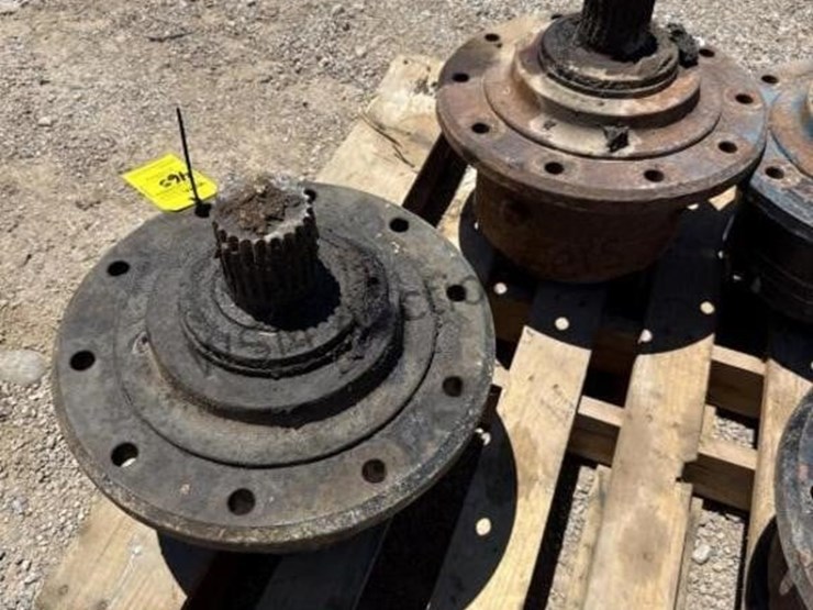 (4)-spline-drives-for-v-bottom-spreader-trailer-image-4