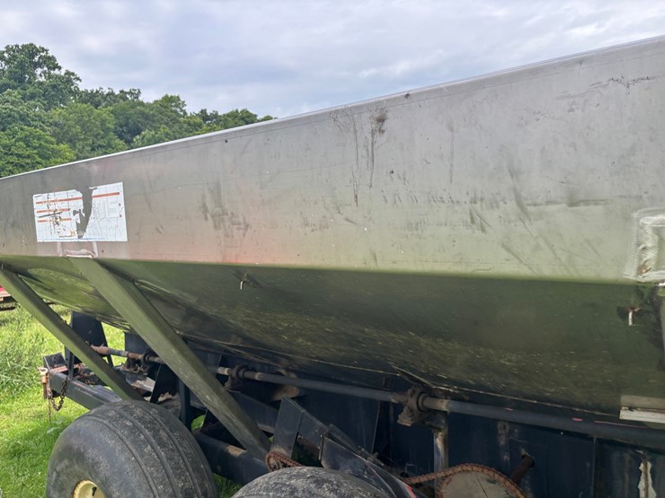 #2225-•-adams-fertilizer-trailer-image-18
