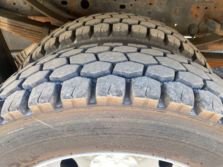 2001-ford-f550-image-20