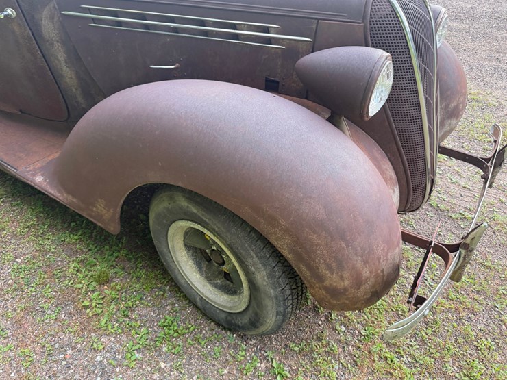 #1369-•-1936-terraplane-car-image-32