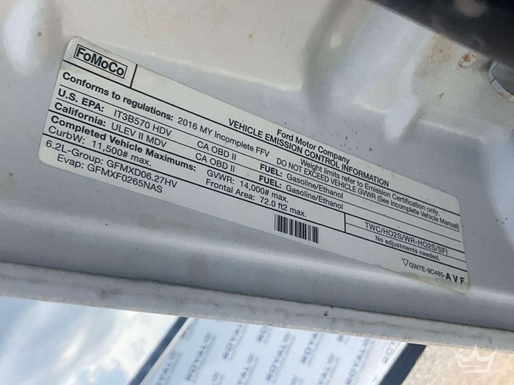 2016-ford-f350-image-13