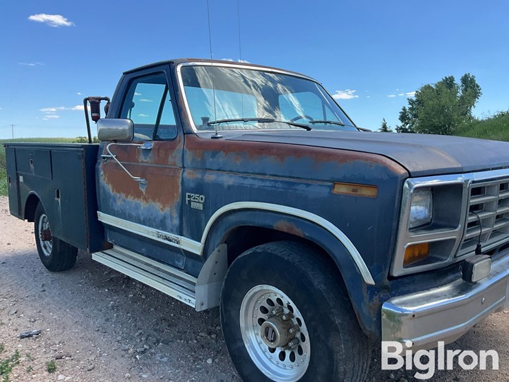 1986-ford-f250-image-10