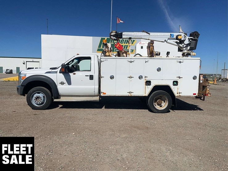 2013-ford-f550-image-2