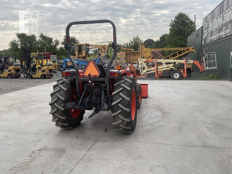 2011-kubota-mx5100-image-4