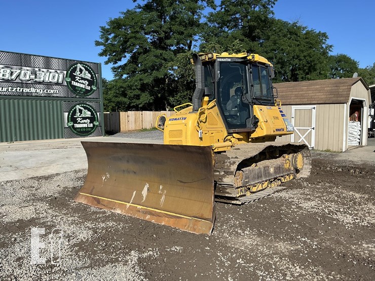 2021-komatsu-d51exi-24-image-8