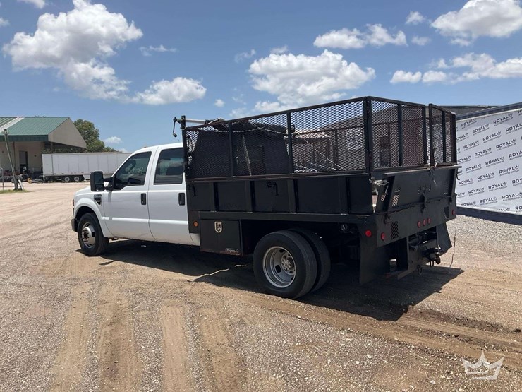 2010-ford-f350-image-4