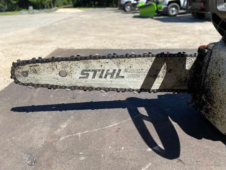 #7185-•-(2)-stihl-electric-chainsaws-image-12