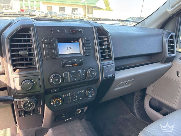 2018-ford-f150-image-18