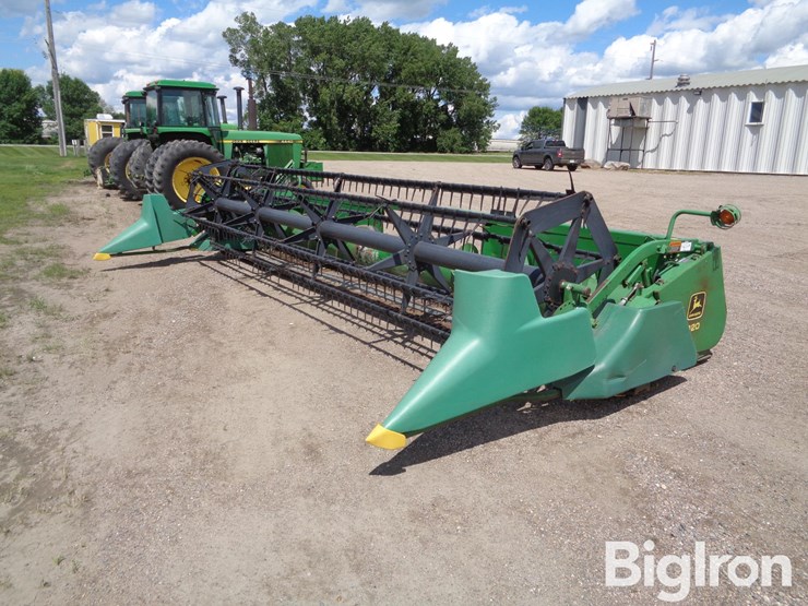 1990-john-deere-920-image-1
