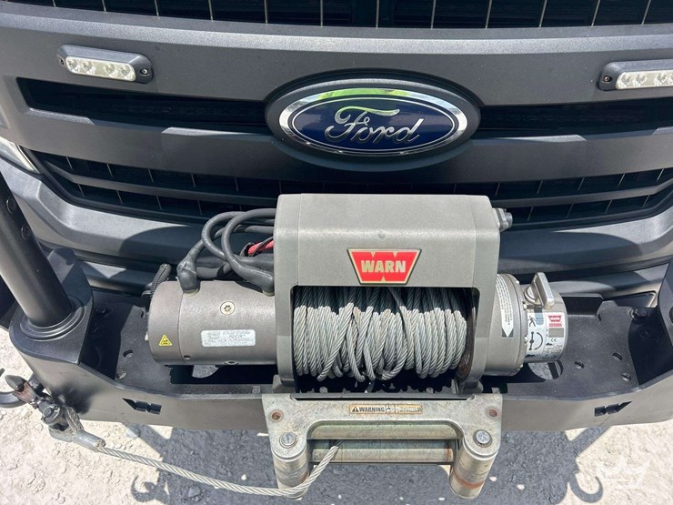 2020-ford-f150-image-26