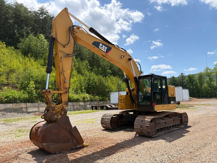 caterpillar-328d-lcr-image-1