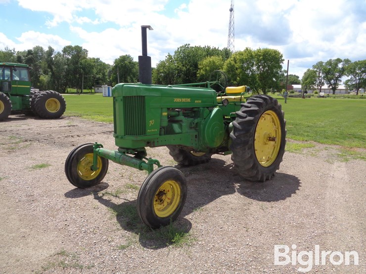 1955-john-deere-70-image-1