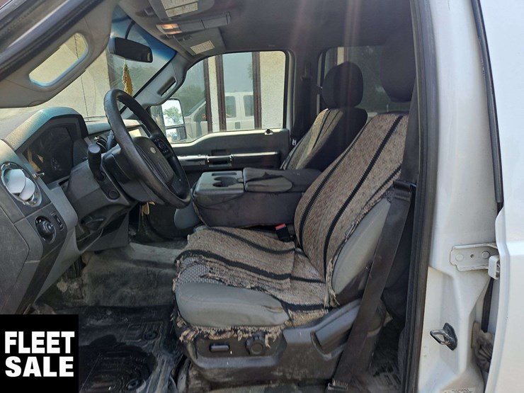 2015-ford-f350-image-18