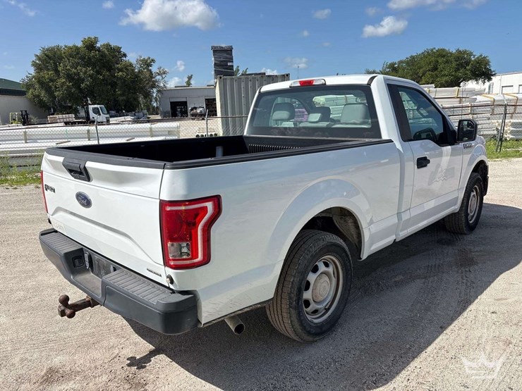 2015-ford-f150-image-3