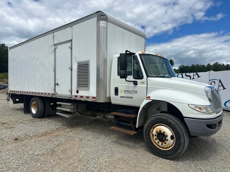 2015-international-durastar-4300-image-7