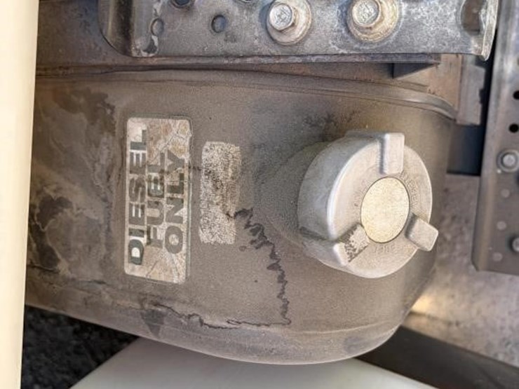 2012-ford-f650-image-6