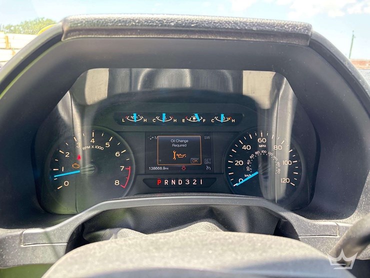 2016-ford-f150-image-17