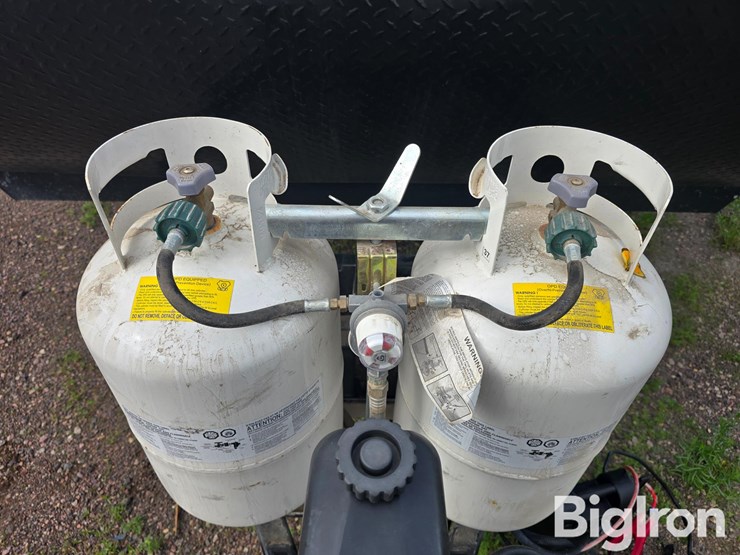 2021-forest-river-wildwood-31lqbts-t/a-travel-trailer-image-13
