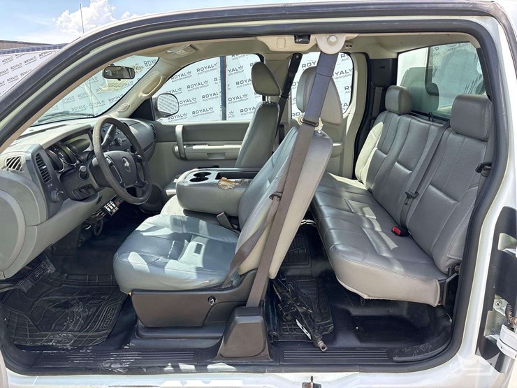 2008-chevrolet-silverado-1500-image-18