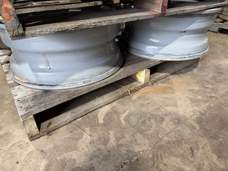 #1482-•-11r22.5-wheels-(lot-of-4)-image-3