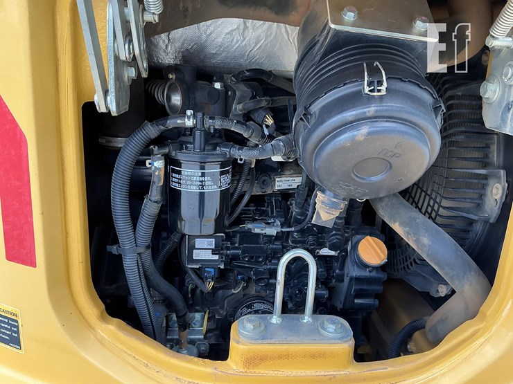 2022-deere-35g-image-16