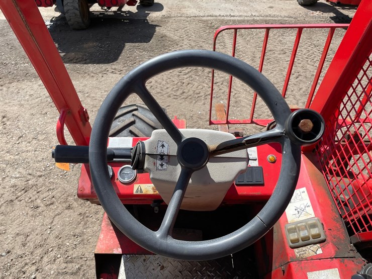 #6053-•-manitou-piggyback-forklift-image-22