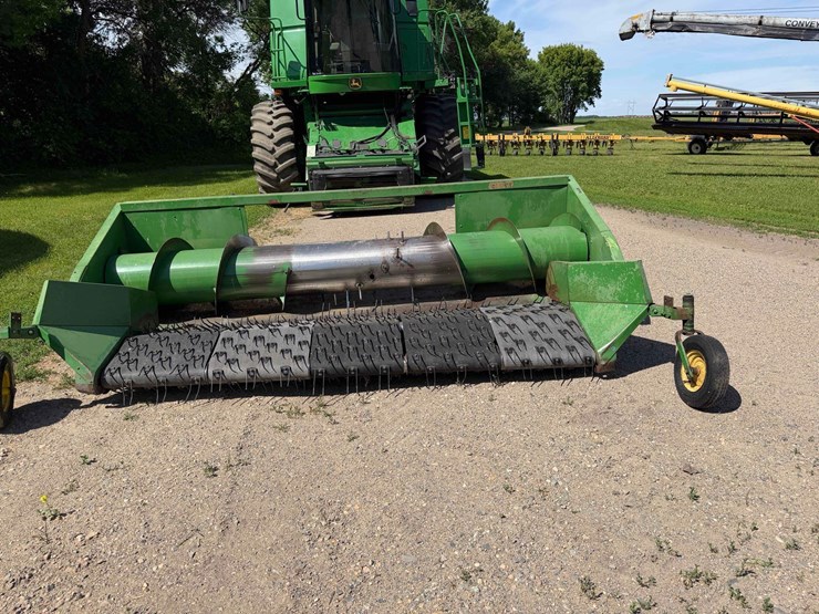john-deere-pickup-header-image-2