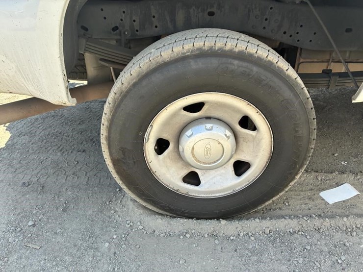 2008-ford-f250-image-19